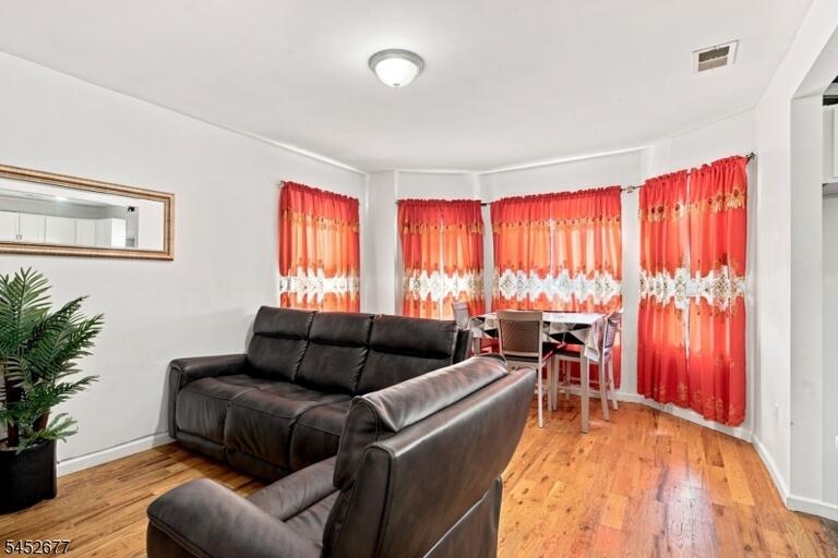 Property listing MLS 4045856 photo 17