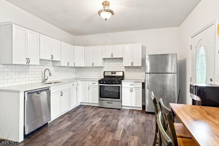Property listing MLS 4045856 photo 7