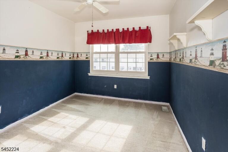 Property listing MLS 4045867 photo 25