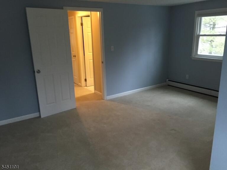 Property listing MLS 4045888 photo 10