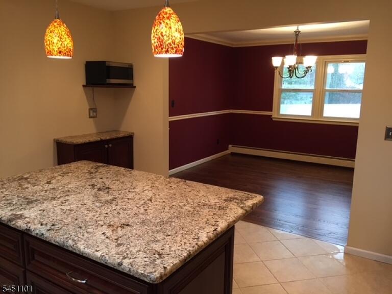 Property listing MLS 4045888 photo 6