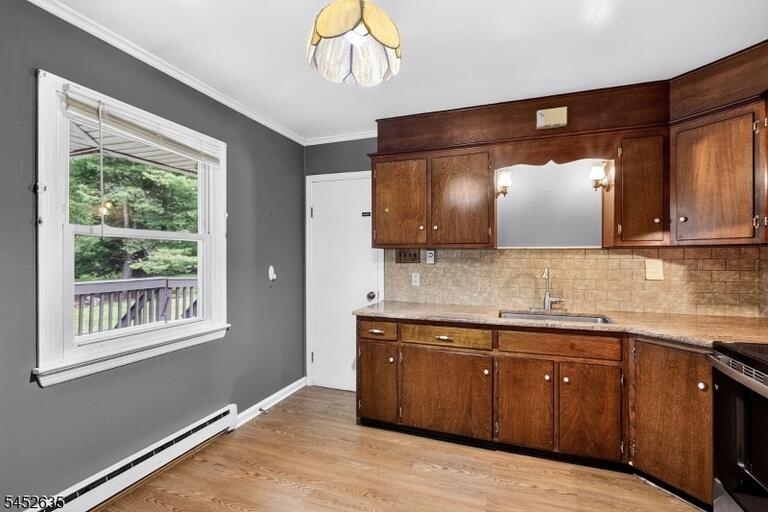 Property listing MLS 4046013 photo 10