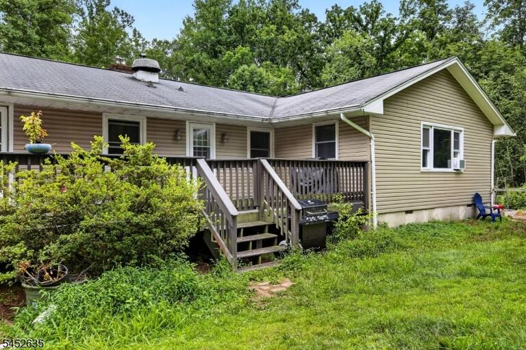 Property listing MLS 4046013 photo 24