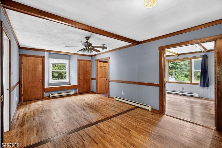 Property listing MLS 4046013 photo 5
