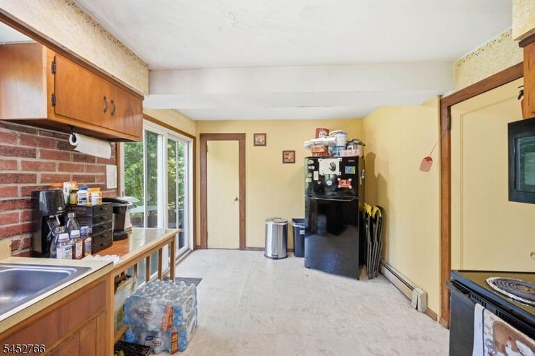 Property listing MLS 4046028 photo 14