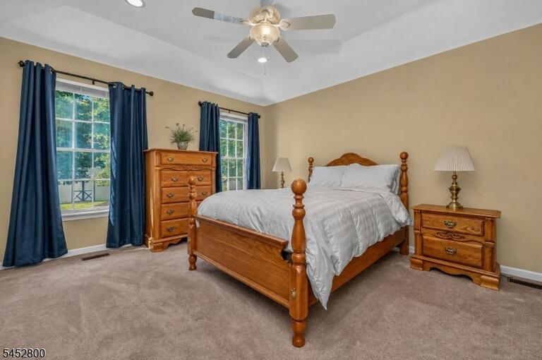 Property listing MLS 4046063 photo 19