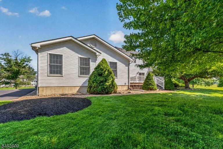 Property listing MLS 4046063 photo 33