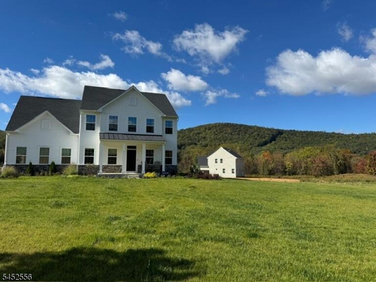 Property listing MLS 4046065 photo 10