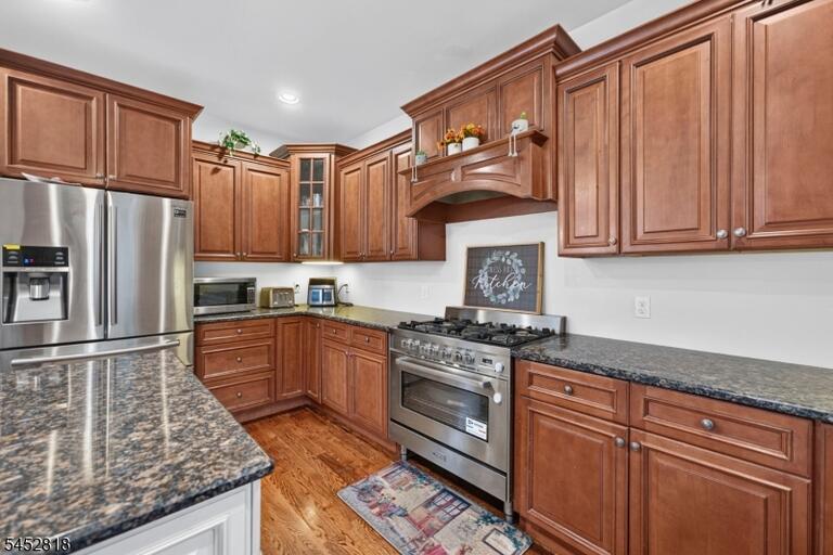 Property listing MLS 4046068 photo 17