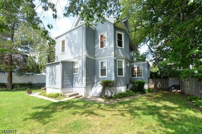 Property listing MLS 4046082 photo 19