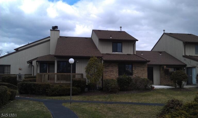 Property listing MLS 4046083 photo 3