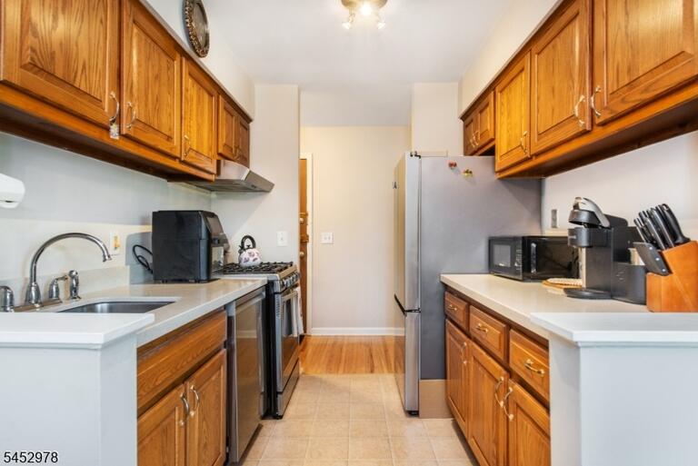 Property listing MLS 4046086 photo 6