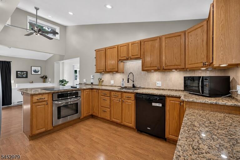 Property listing MLS 4046089 photo 6