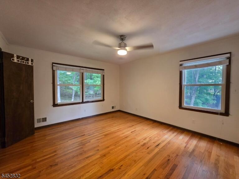 Property listing MLS 4046098 photo 23