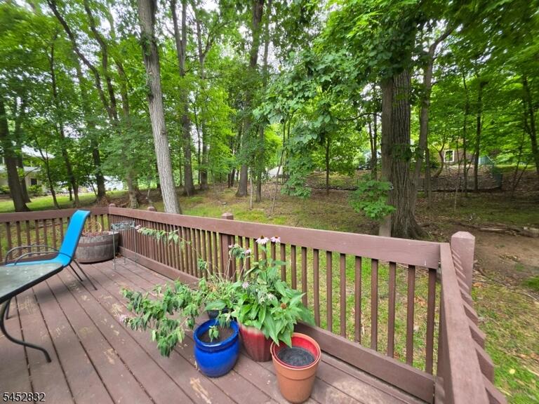 Property listing MLS 4046098 photo 5