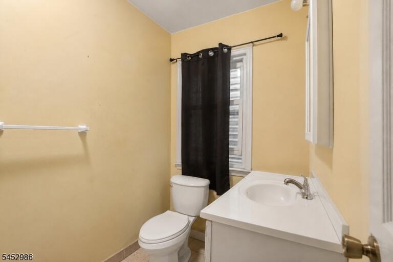 Property listing MLS 4046123 photo 48