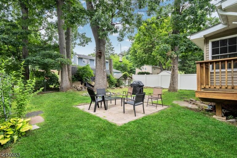 Property listing MLS 4046158 photo 26