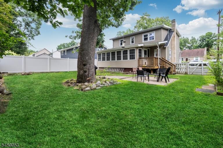 Property listing MLS 4046158 photo 27