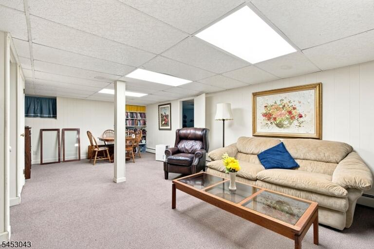 Property listing MLS 4046175 photo 21