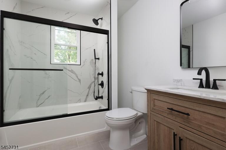 Property listing MLS 4046231 photo 5