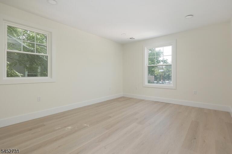 Property listing MLS 4046231 photo 7