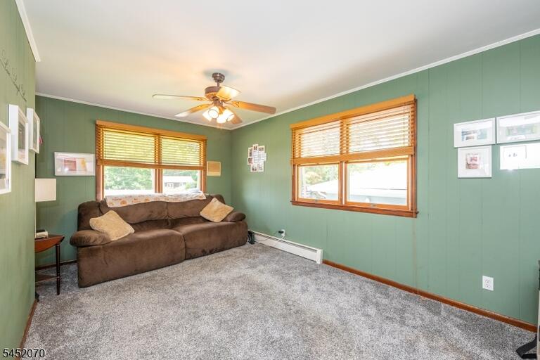 Property listing MLS 4046267 photo 11