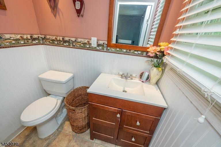 Property listing MLS 4046267 photo 16