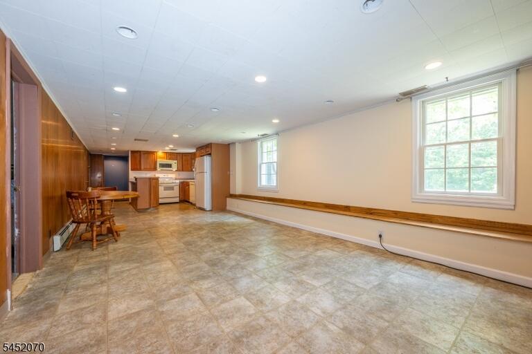Property listing MLS 4046267 photo 22