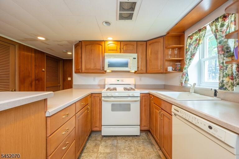 Property listing MLS 4046267 photo 24