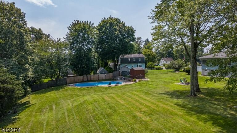Property listing MLS 4046267 photo 33