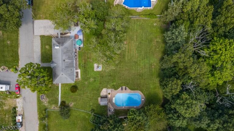 Property listing MLS 4046267 photo 34