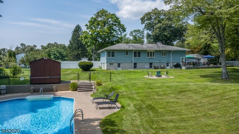 Property listing MLS 4046267 photo 38
