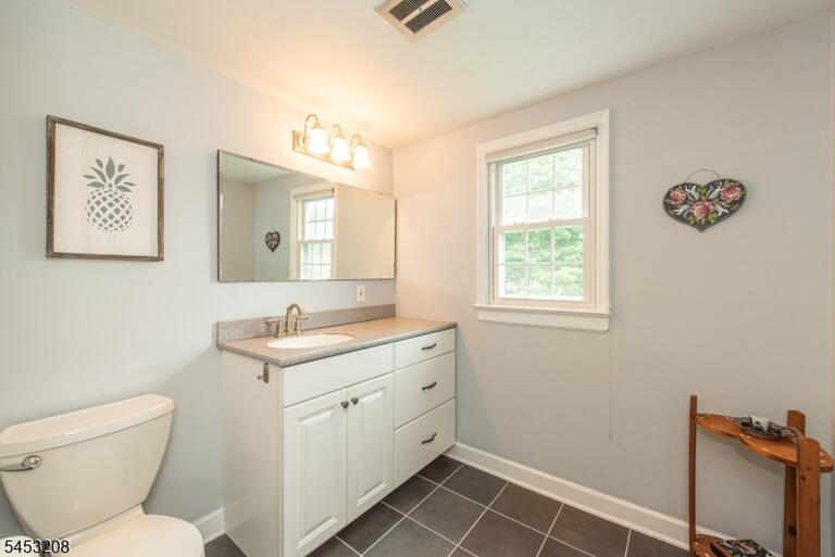 Property listing MLS 4046288 photo 16