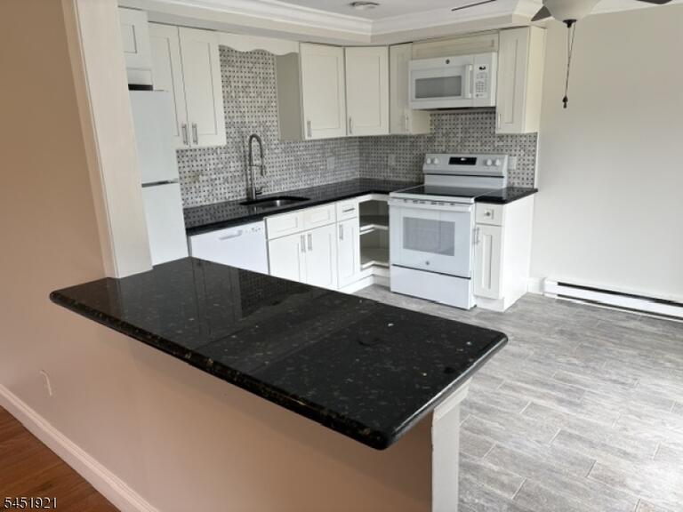 Property listing MLS 4046313 photo 3