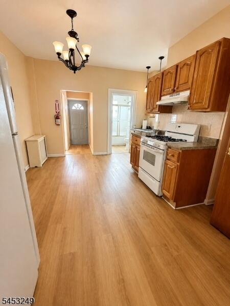 Property listing MLS 4046315 photo 3