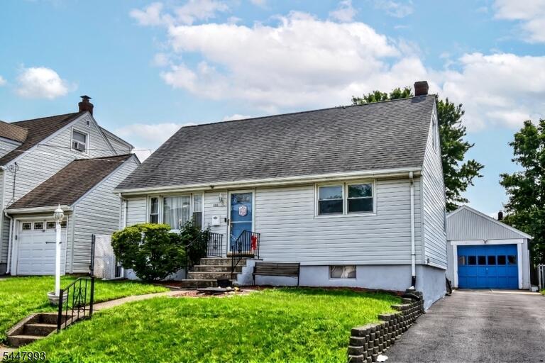 Property listing MLS 4046348 photo 1