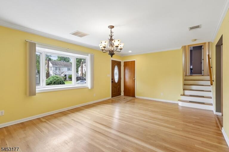 Property listing MLS 4046376 photo 12