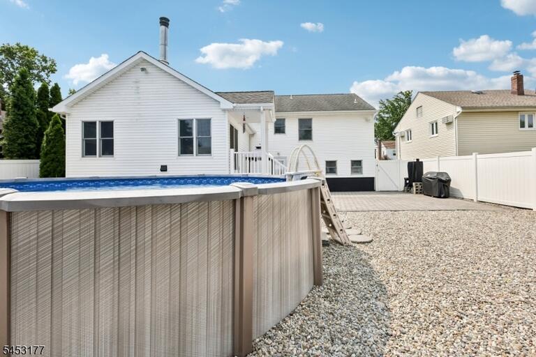 Property listing MLS 4046376 photo 38