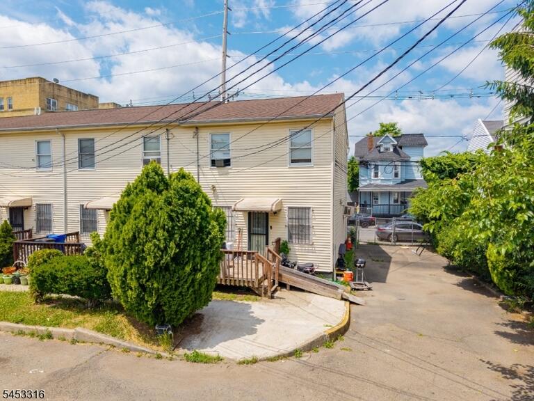 Property listing MLS 4046382 photo 20