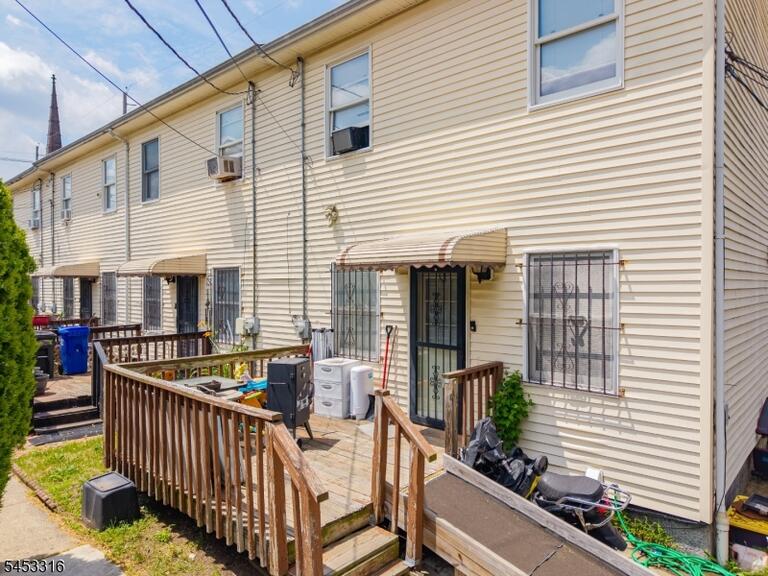 Property listing MLS 4046382 photo 21