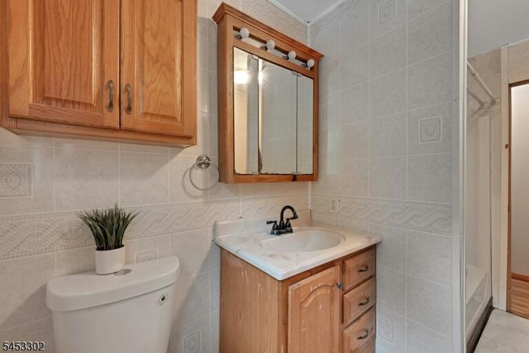 Property listing MLS 4046397 photo 16