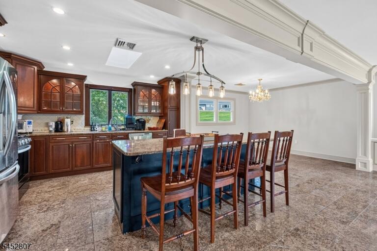 Property listing MLS 4046421 photo 7