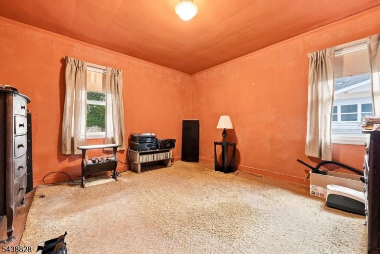 Property listing MLS 4046422 photo 12