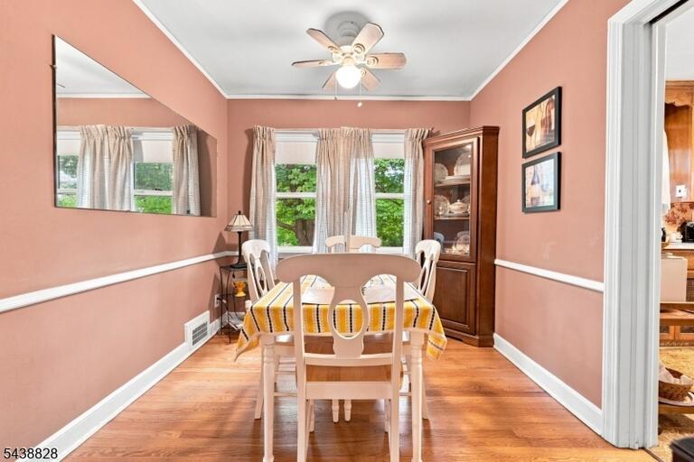 Property listing MLS 4046422 photo 5