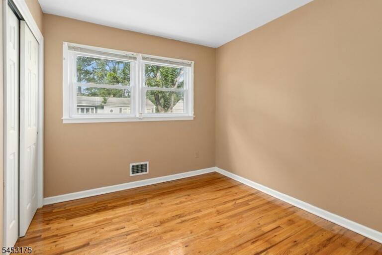 Property listing MLS 4046448 photo 17