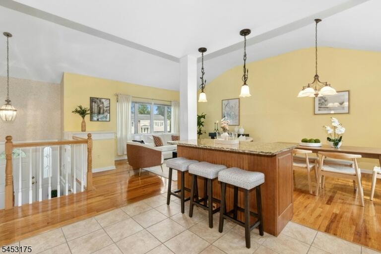 Property listing MLS 4046448 photo 9