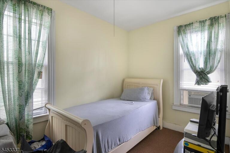 Property listing MLS 4046454 photo 12