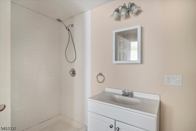 Property listing MLS 4046454 photo 6