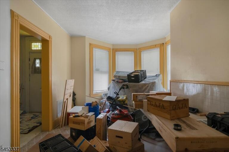 Property listing MLS 4046454 photo 7