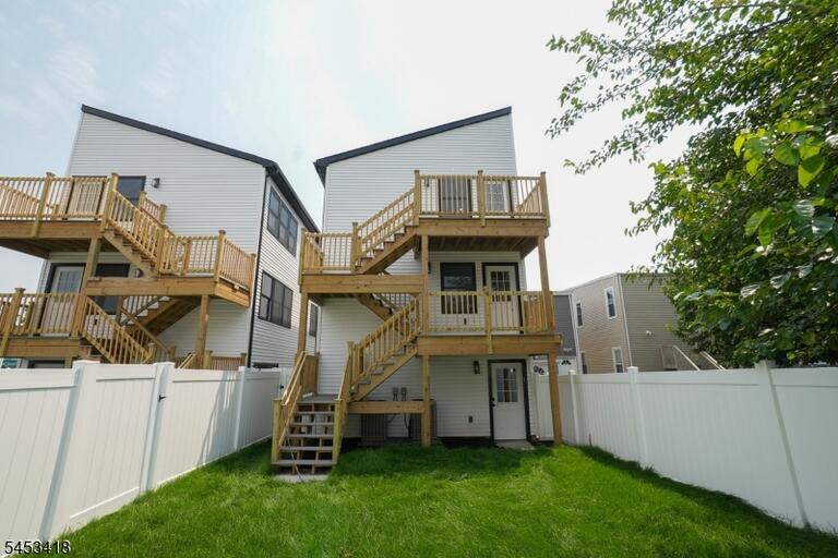 Property listing MLS 4046479 photo 21